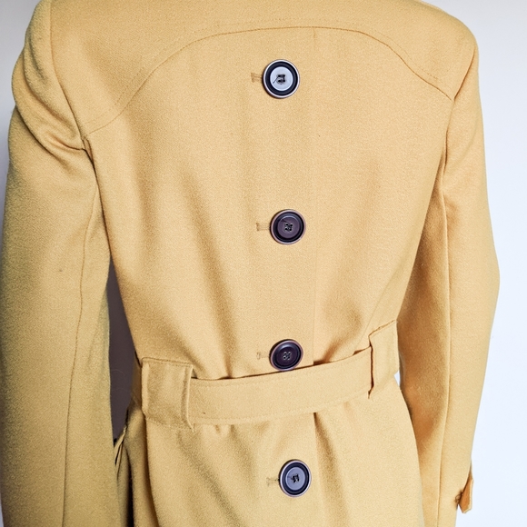 Mustard Yellow Trenchcoat Jacket - Picture 7 of 9
